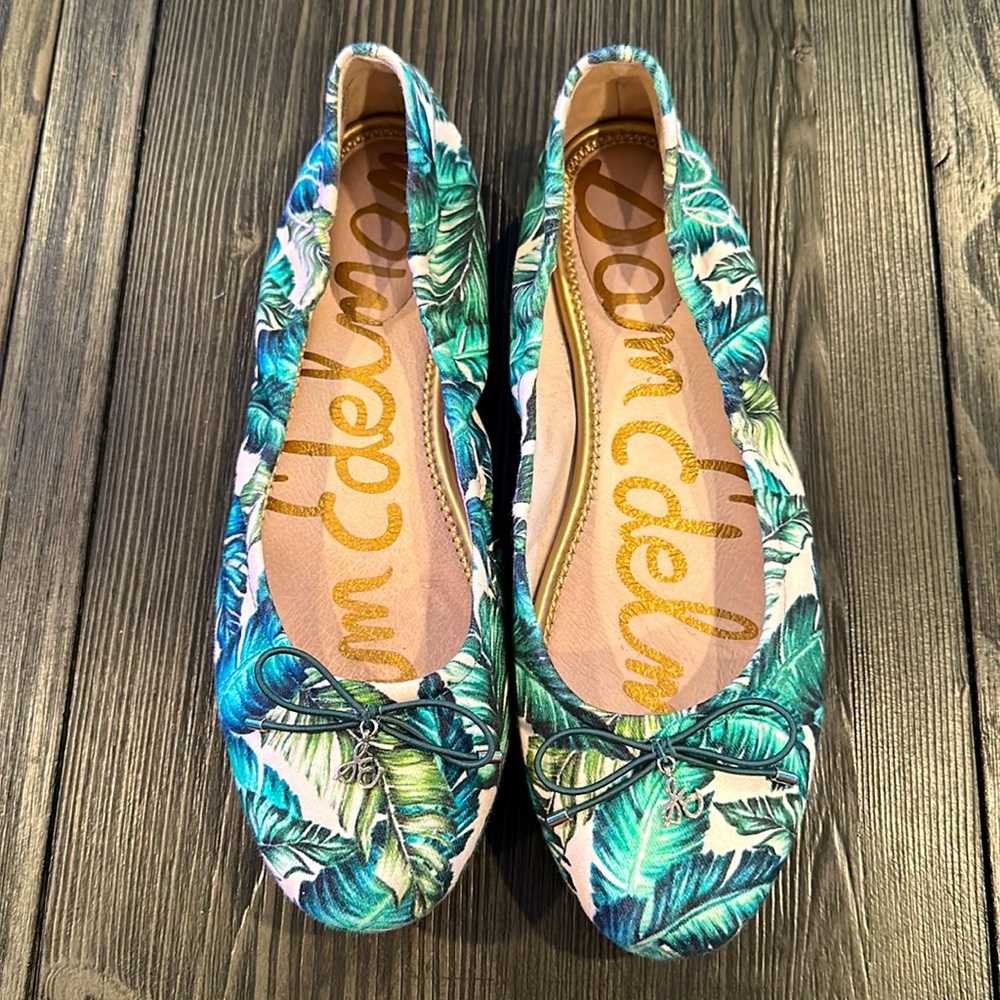 Tropical Palm Flats